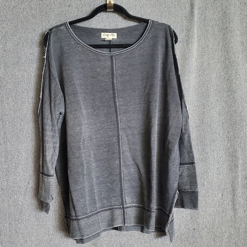 Indigo Rein - Open-Sleeve Sweatshirt with Seam Details - Blue-Grey - XL - EUC